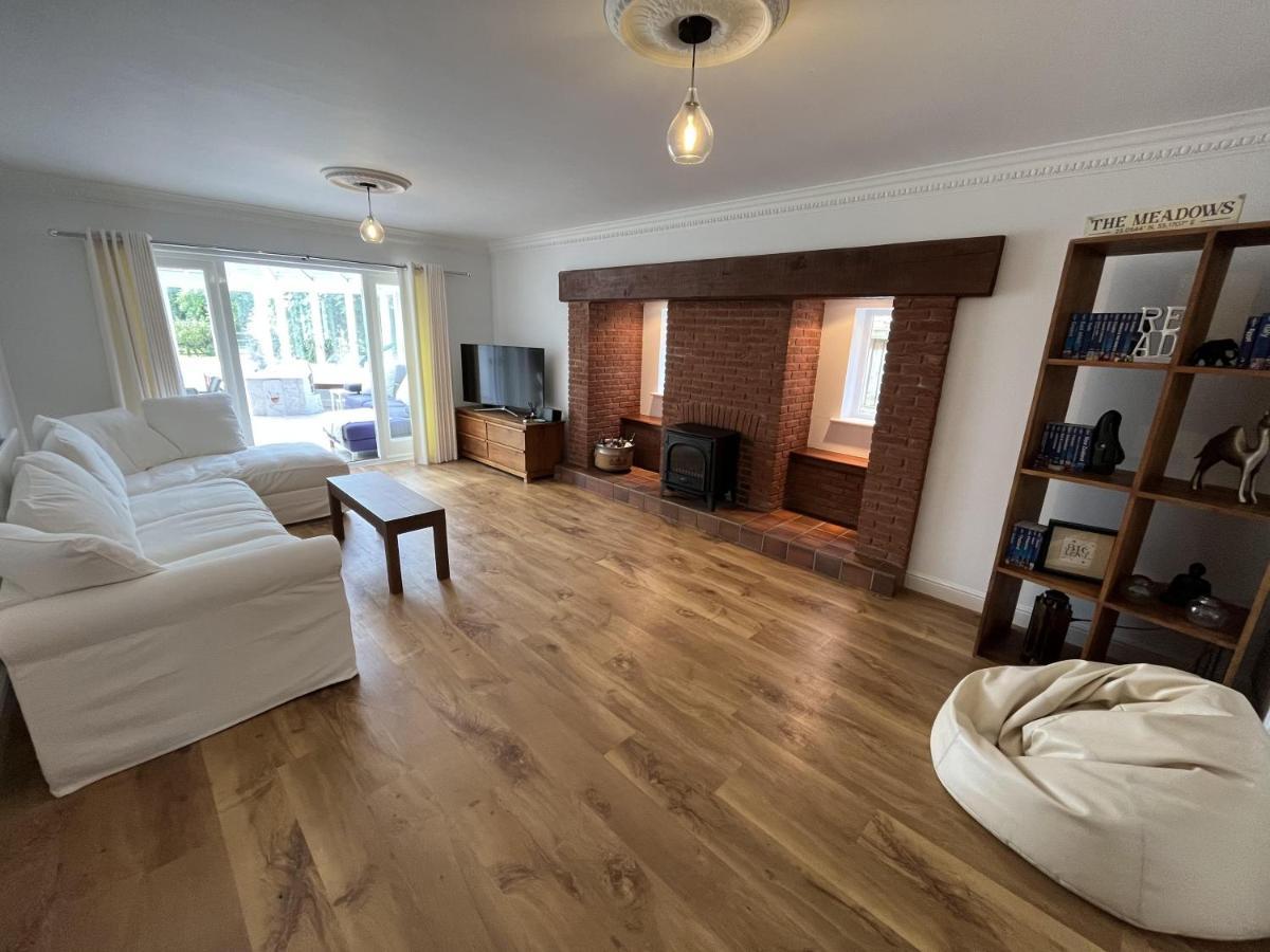 5 Bedroom 4 Bathroom Gym Playroom Country Home Leamington Spa Eksteriør billede