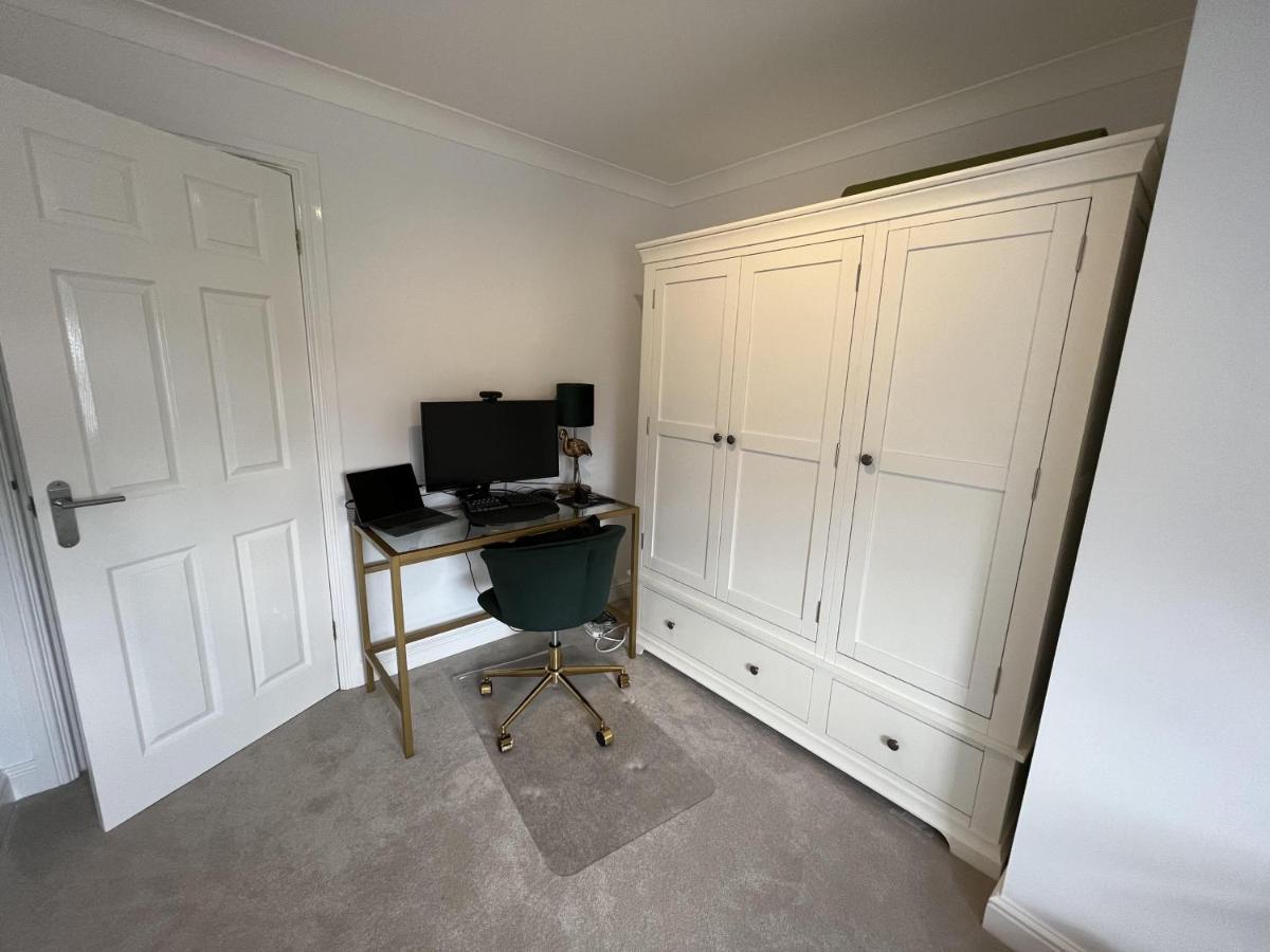 5 Bedroom 4 Bathroom Gym Playroom Country Home Leamington Spa Eksteriør billede